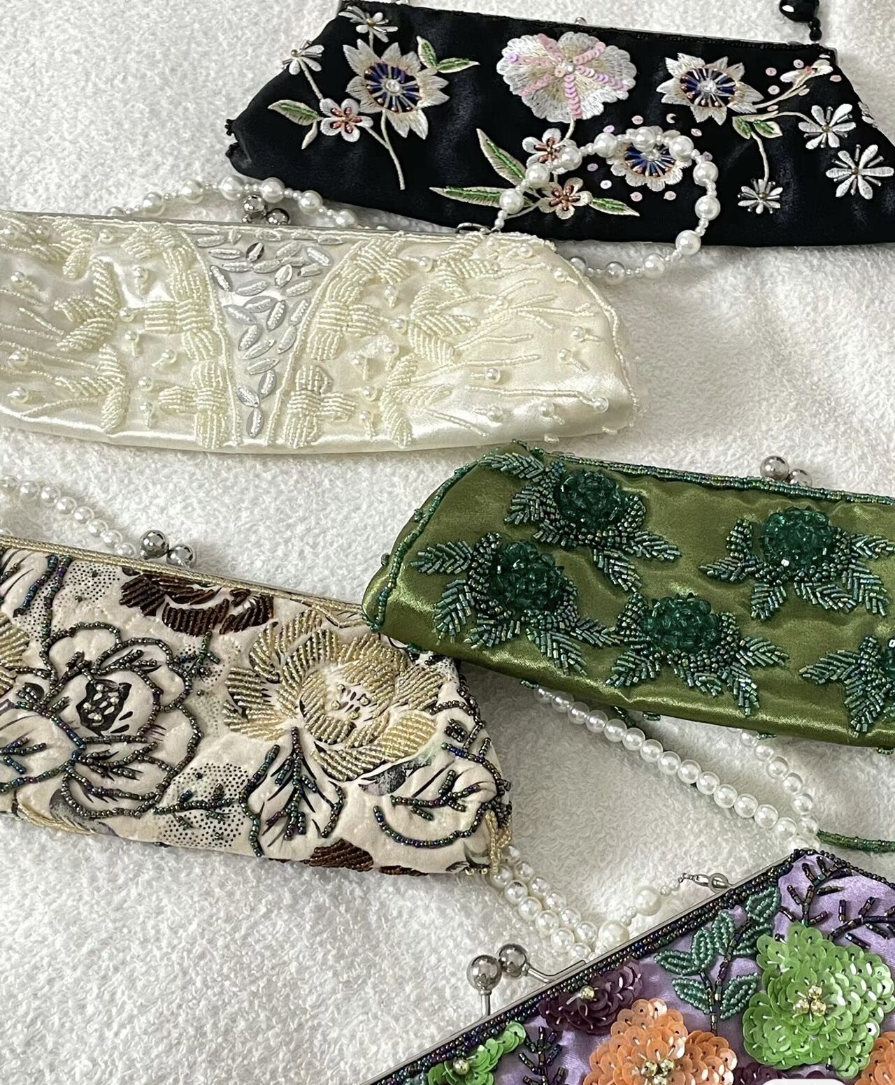 Lost in Vintage 핸드 자수 반짝이 구슬 잎 - Applique Patch Flower 리뷰 및 가격