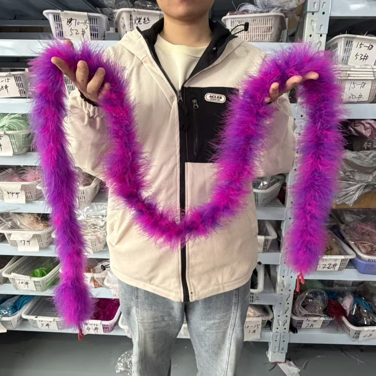 다채로운 색상의 2미터 마라부 깃털 보아, 리본 숄에  - Feather Trim Marabou 리뷰 및 가격
