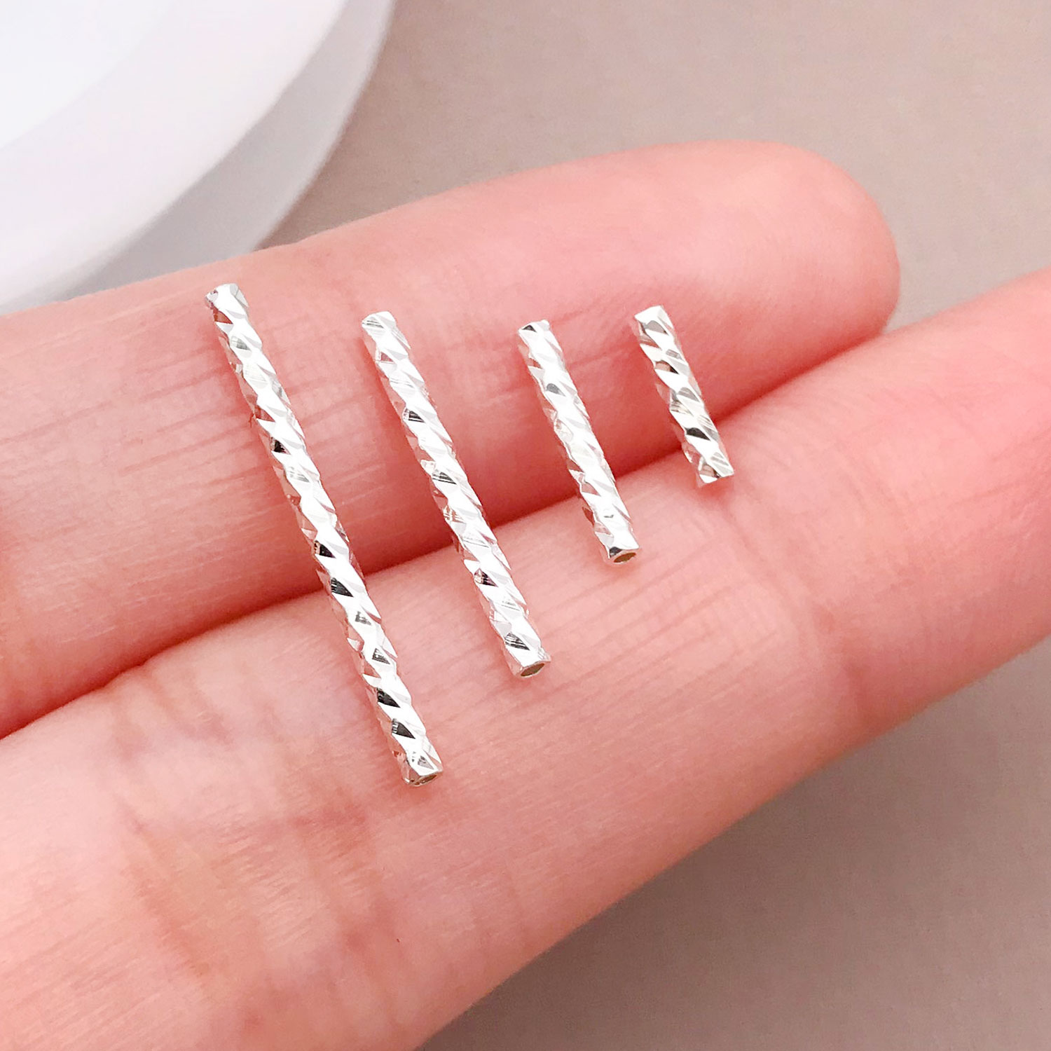 20pcs 18K 구리 도금 진정한 황금 두꺼운 은빛  - Embroidery Embellishments 리뷰 및 가격