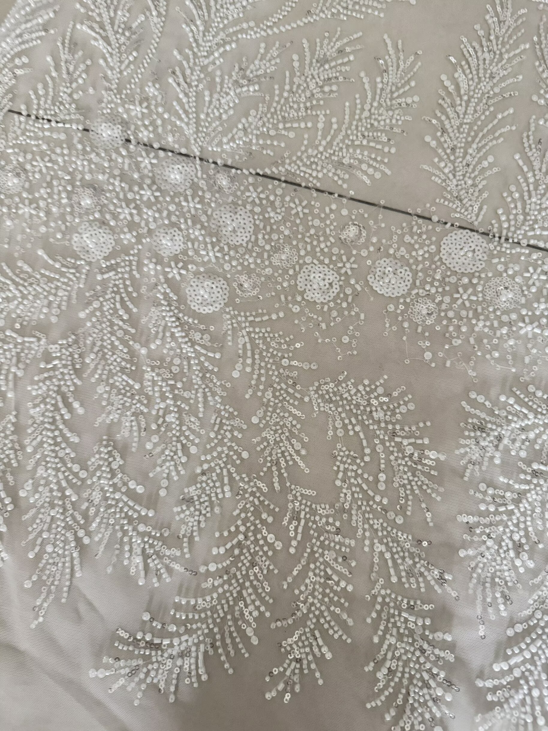 화이트 비즈 진주 크리스탈 스팽글 메쉬 웨딩 드레스 플 - Crystal Mesh Fabric 리뷰 및 가격