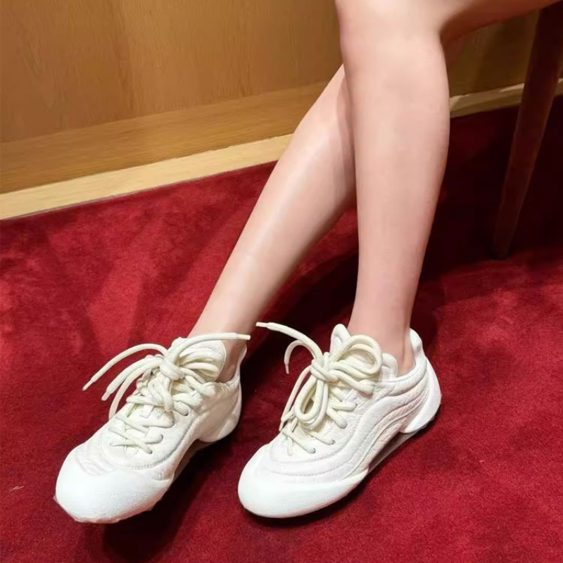 정품 가죽 대형 포레스트 검프 여성 신발 2025 디자 - Guipure Lace Panel 리뷰 및 가격