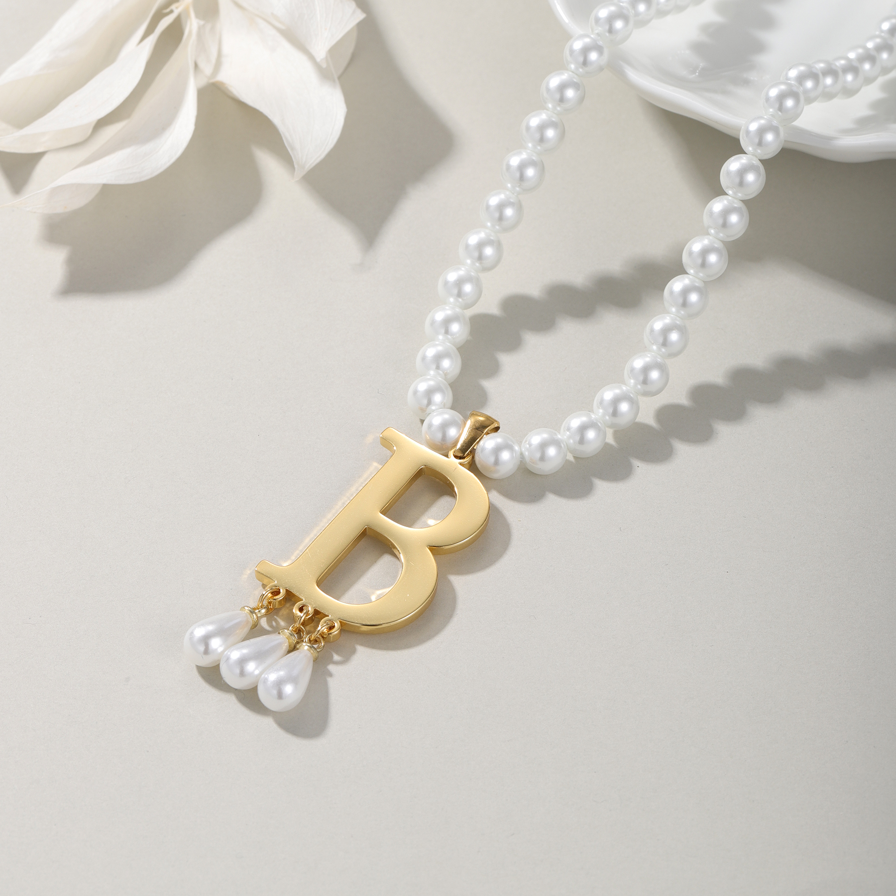 맞춤형 초기 펜던트 럭셔리 쥬얼리 진주 목걸이 맞춤형  - Pearl Trim Chain 리뷰 및 가격
