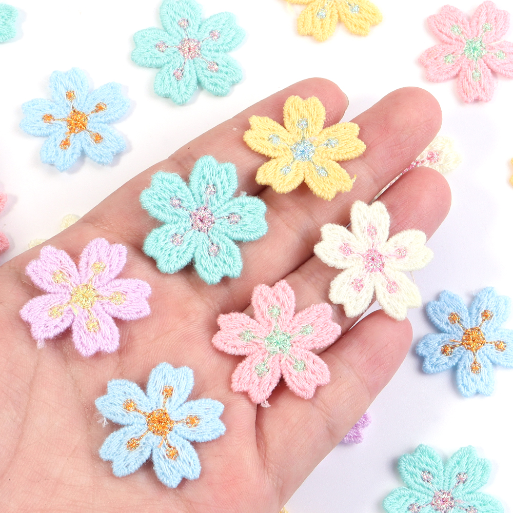 20 개/몫 다채로운 2.4cm 자수 꽃 아플리케 의류 - Embroidery Embellishments 리뷰 및 가격
